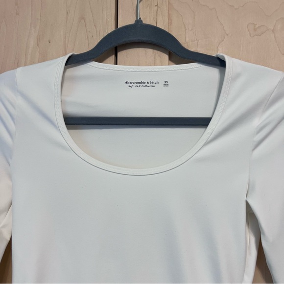Abercrombie & Fitch Soft A&F Collection white long sleeve body suit size xs - Picture 2 of 8